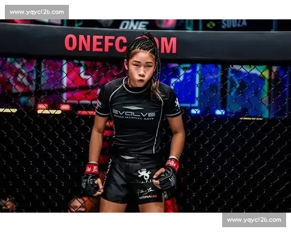 聚焦VS播求巅峰对决解析格斗风格与时代影响背后的训练哲学与传奇意义